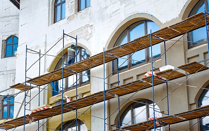 shutterstock_1988340650