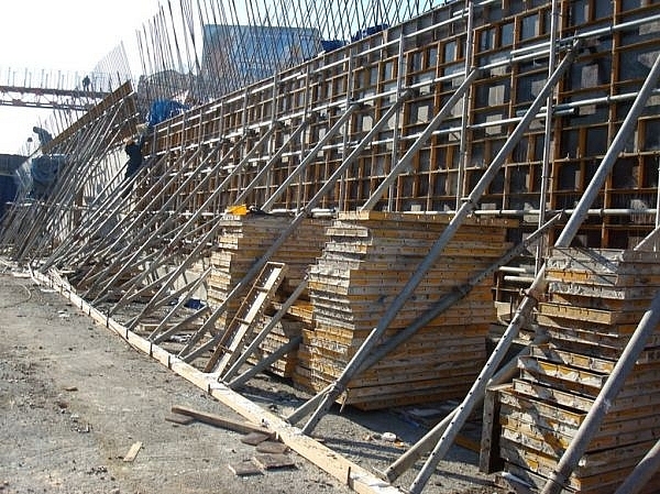 936b3944eedff6dde4c6d625e3b0d72e